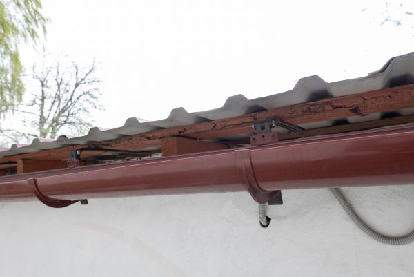 Round Gutters Installation Service